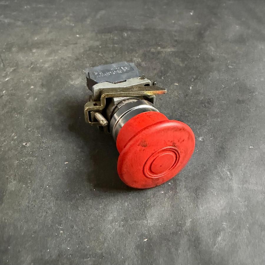 Used TELEMECANIQUE ZBE-102 MUSHROOM HEAD RED PUSHBUTTON ($25 OBO)