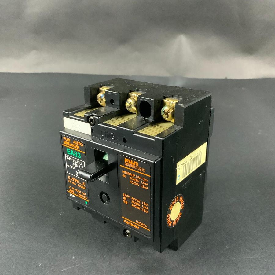 Used FUJI ELECTRIC EA33 CIRCUIT BREAKER ($35 OBO)