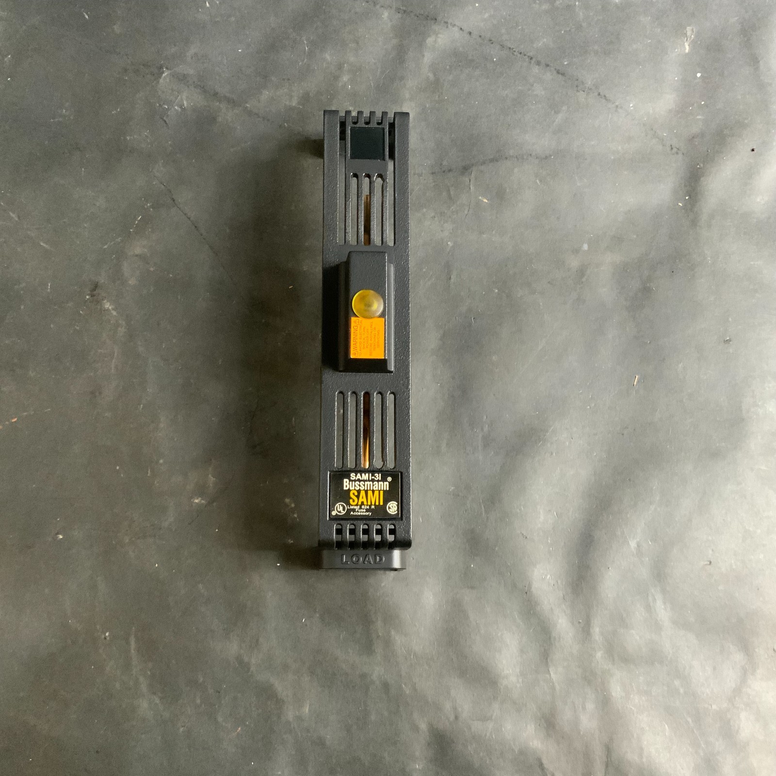 Used EATON BUSSMANN SAMI-3I 65-100AMP FUSE BLOCK ($15 OBO)