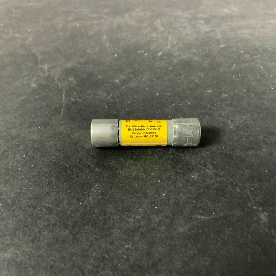 Used BUSSMANN FNQ 1-1/4 TIME DELAY FUSE - SET OF 2 ($6 OBO)