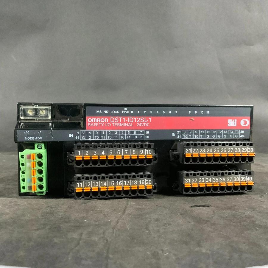 Used OMRON DST1-ID12SL-1 SAFETY I/O TERMINAL ($145 OBO)