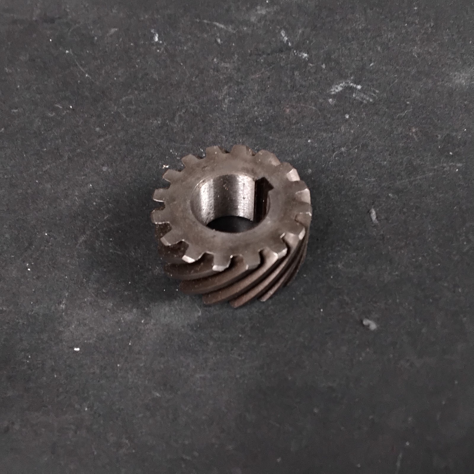 Used HELICAL PINION GEAR ($6 OBO)