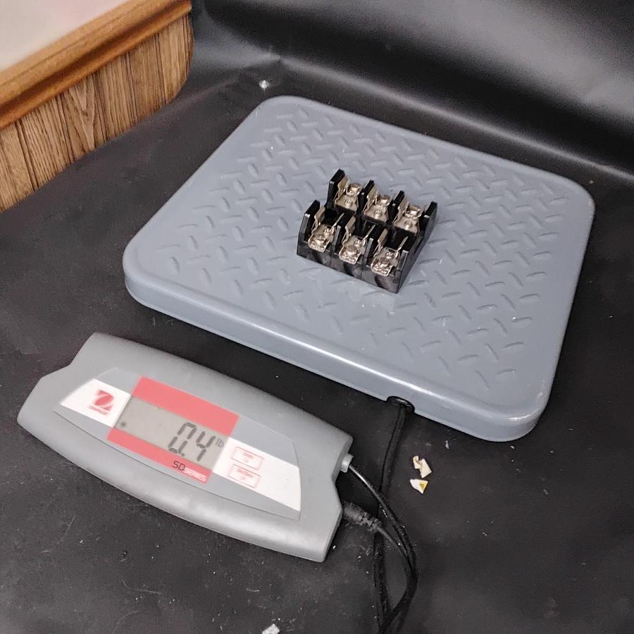Used SQUARE D FB321-1 FUSE HOLDER