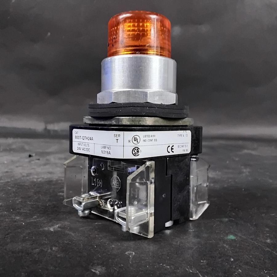 Used ALLEN BRADLEY 800T-QTH24A ORANGE PUSHBUTTON ($30 OBO)