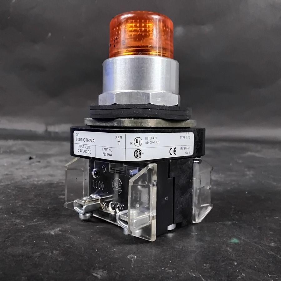 Used ALLEN BRADLEY 800T-QTH24A ORANGE PUSHBUTTON ($30 OBO)