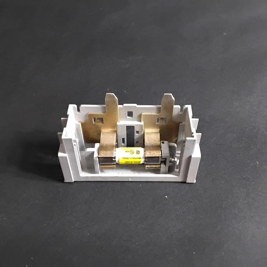 Used ALLEN BRADLEY 194R-C30-1753 CLASS CC FUSE HOLDER ($14 OBO)