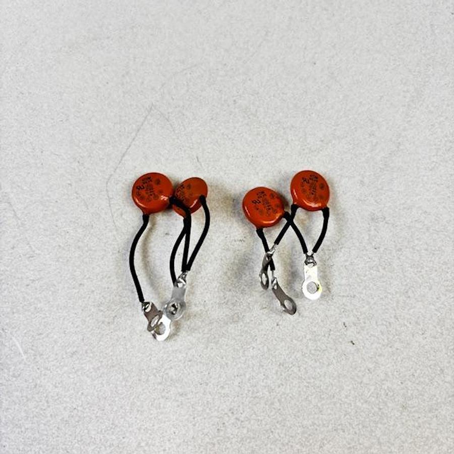 Used CERA-MITE 30LVSD47SN CAPACITORS 2PCS