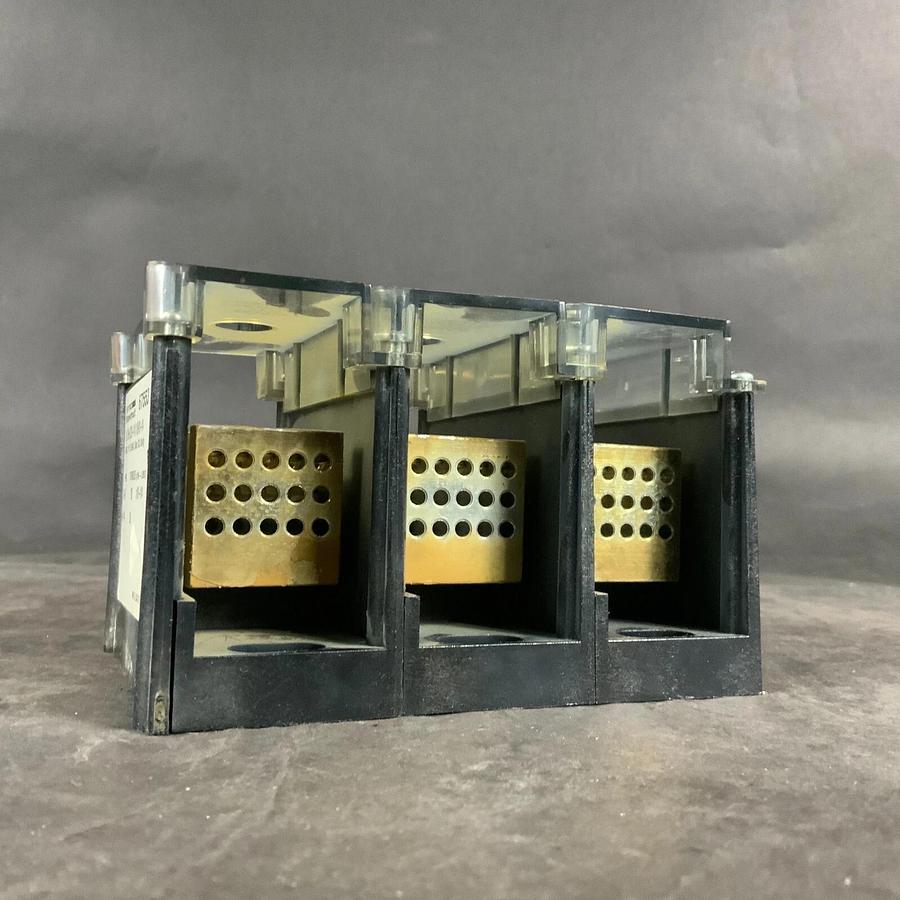 Used FERRAZ SHAWMUT 67553 DISTRIBUTION BLOCK ($35 OBO)