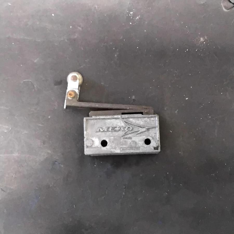 Used Mead MV-15 Pneumatic Limit Switch ($25 OBO)