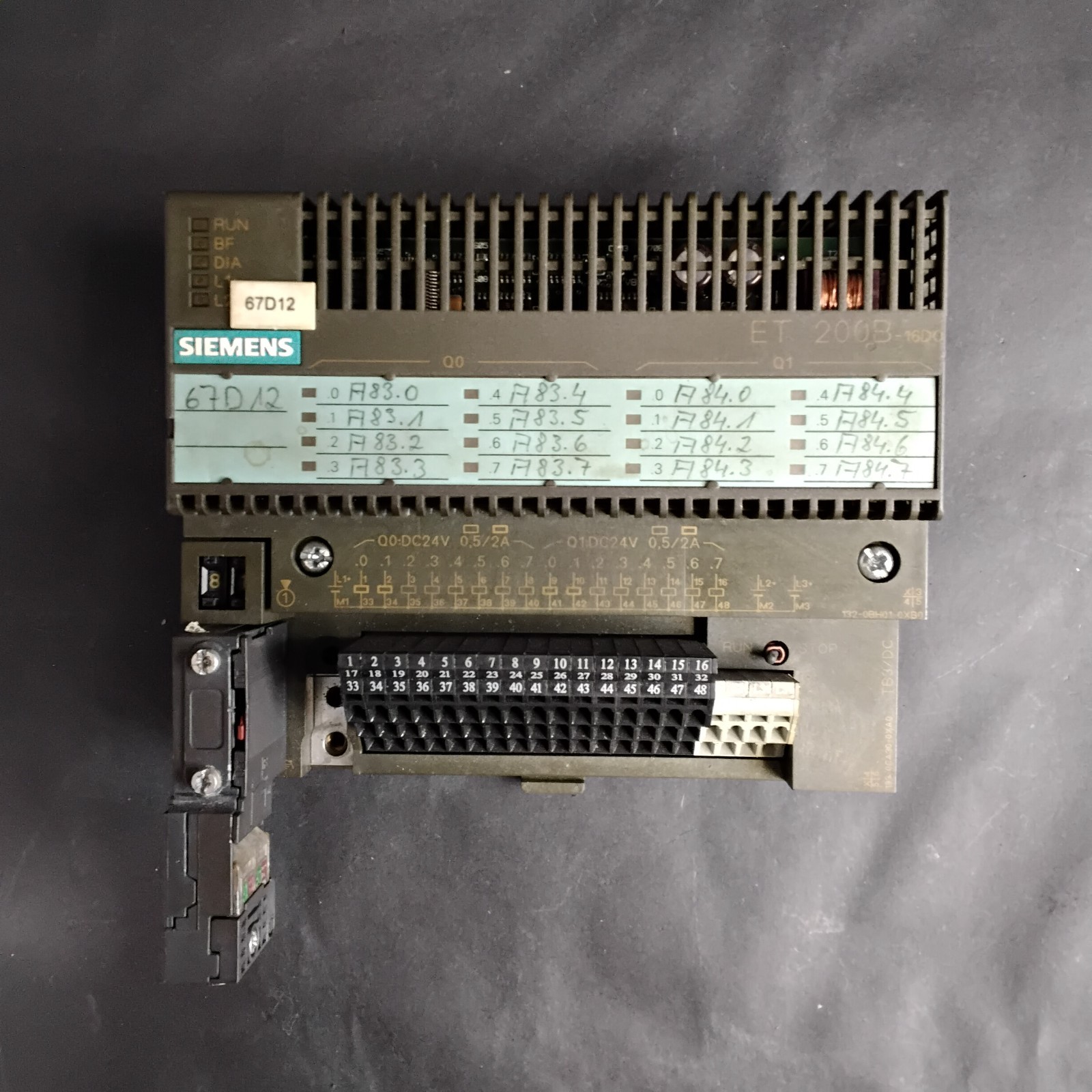Used SIEMENS ET200B-16DO PLC MODULE ($45 OBO)