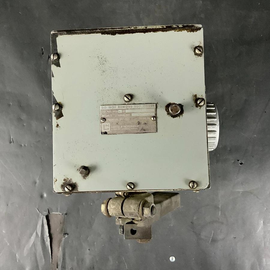 Used LEEDS & NORTHRUP 1912115 ACTUATOR ($650 OBO)