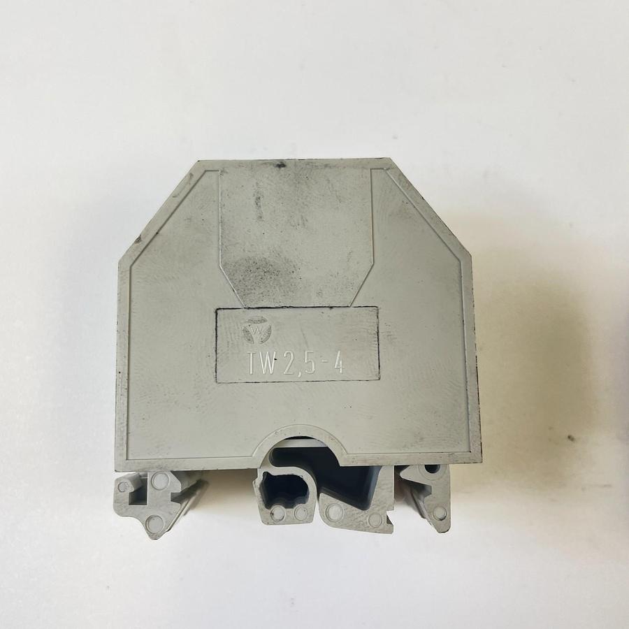 Used IEC 60947-7-1 TERMINAL BLOCK (2) 800V INDUSTRIAL DIN RAIL ELECTRICAL CONNECTOR