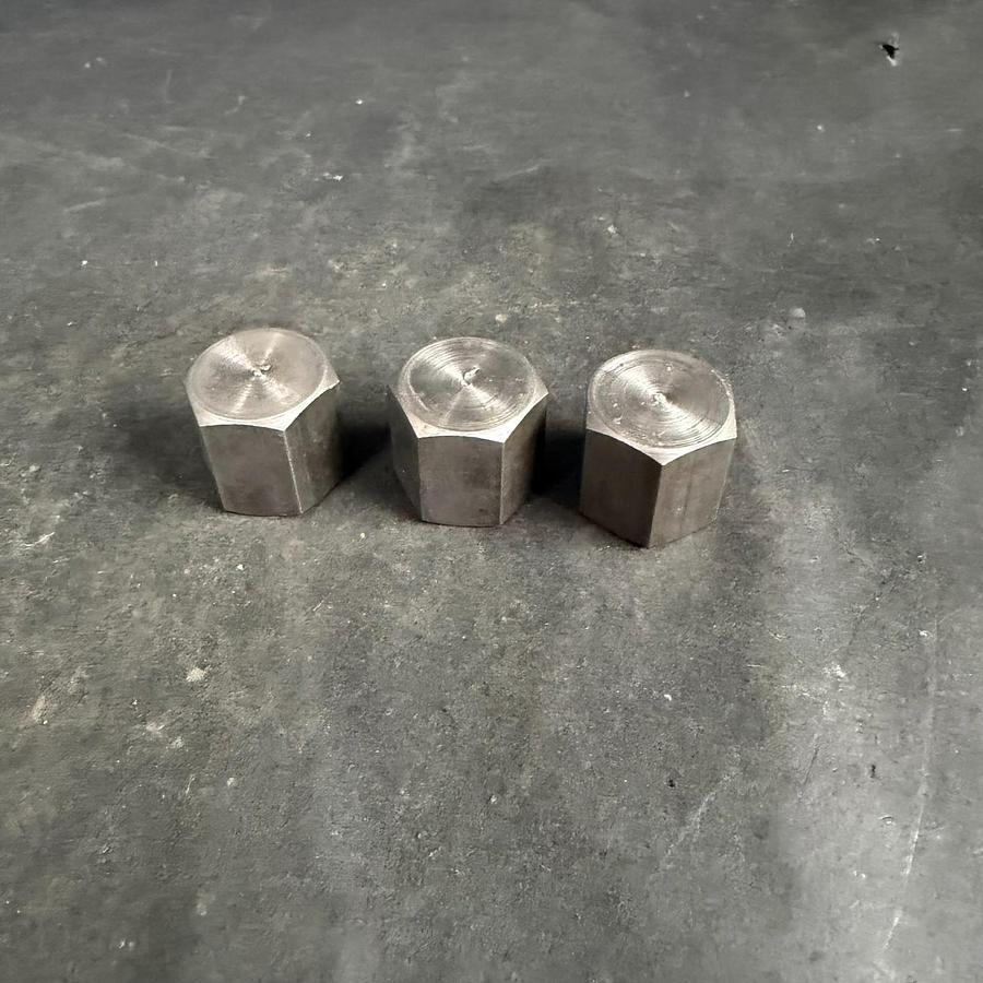 Used MSC 3/8” BLACK CAP - SET OF 3