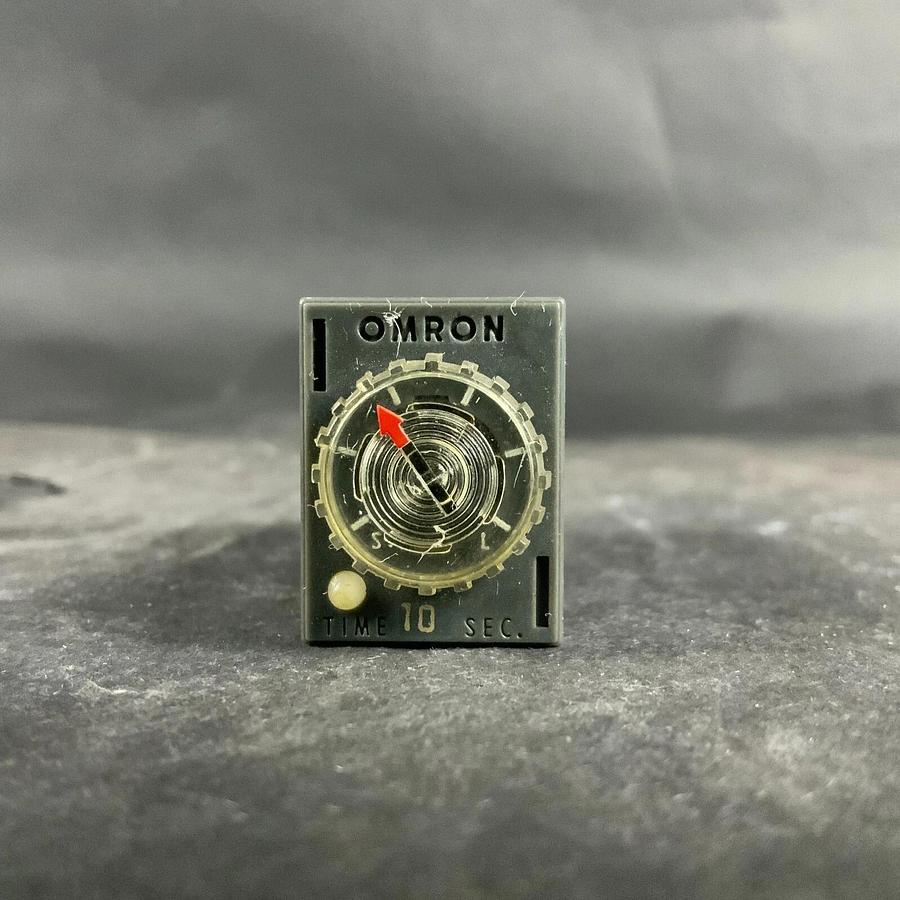 OMRON H3Y-4 DC24 10S ($25 OBO)