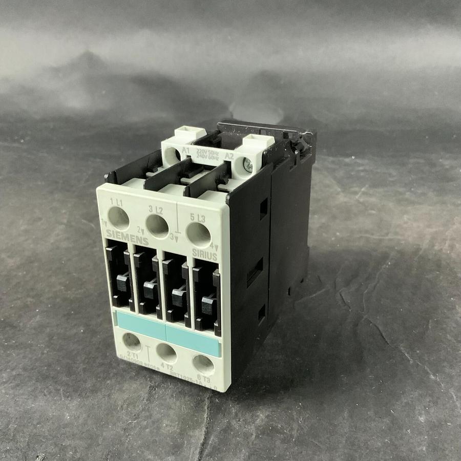 Used SIEMENS 3RT10 25-1A 220/240V CONTACTOR ($30 OBO)