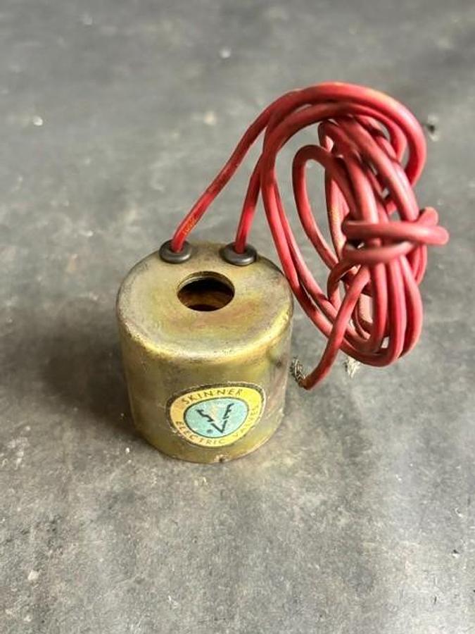 Used SKINNER ELECTRIC V5 SERIES SOLENOID COIL ASSEMBLY