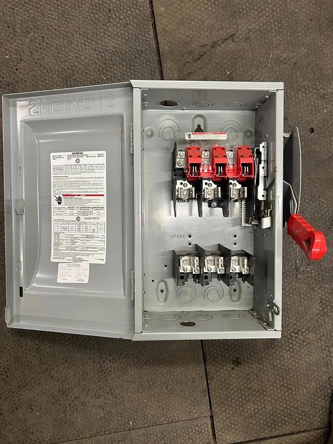 Used Siemens Fusible Heavy Duty Safety Switch HF362 $300