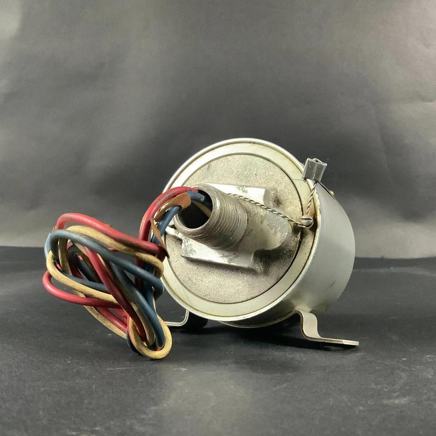 Used MELETRON 420E-20L-2337 PRESSURE SWITCH ($50 OBO)