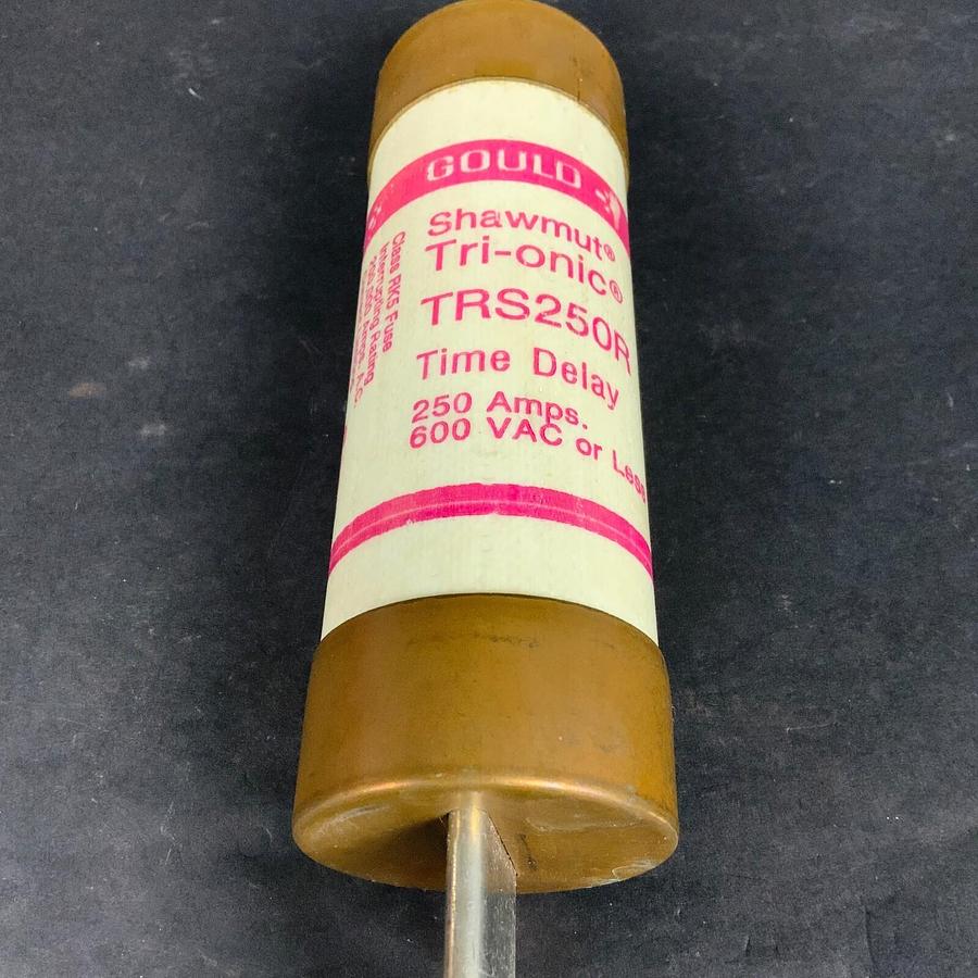Used FERRAZ SHAWMUT TRS250R FUSE ($40 OBO) - REFURBISHED