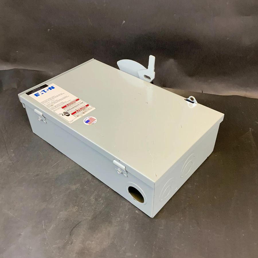 Used EATON DG222NRB GENERAL DUTY SAFETY SWITCH ($40 OBO) 782113144221