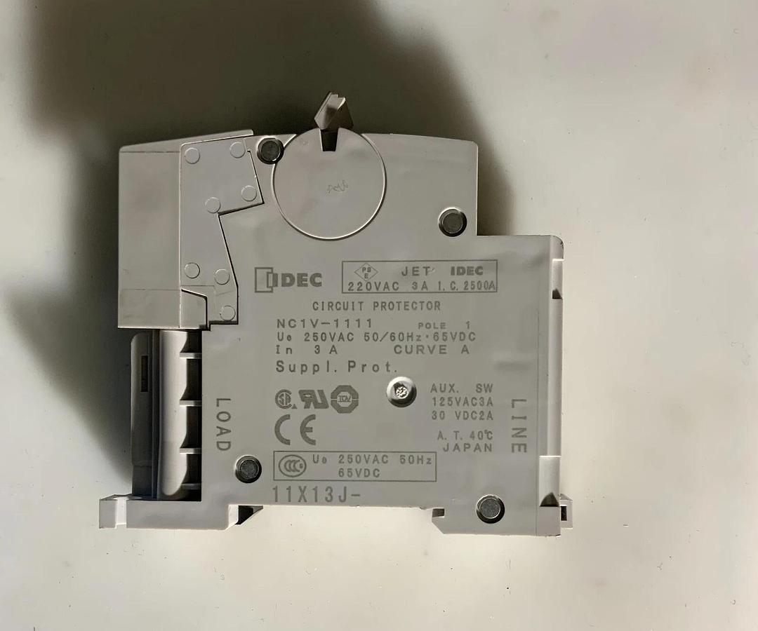 IDEC NC1V-1111-3AA ($29.99/EACH OBO)