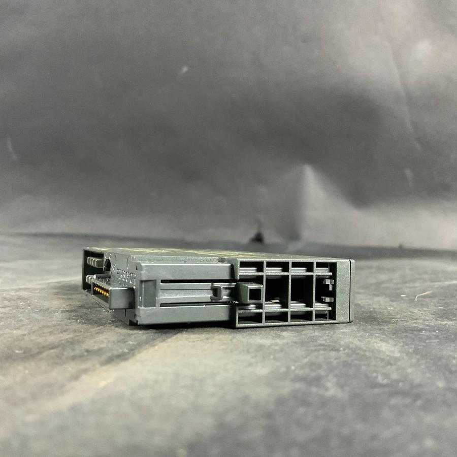 Used SIEMENS 6ES7 132-4BD00-0AA0 SIMATIC S7 OUTPUT MODULE ($10 OBO)