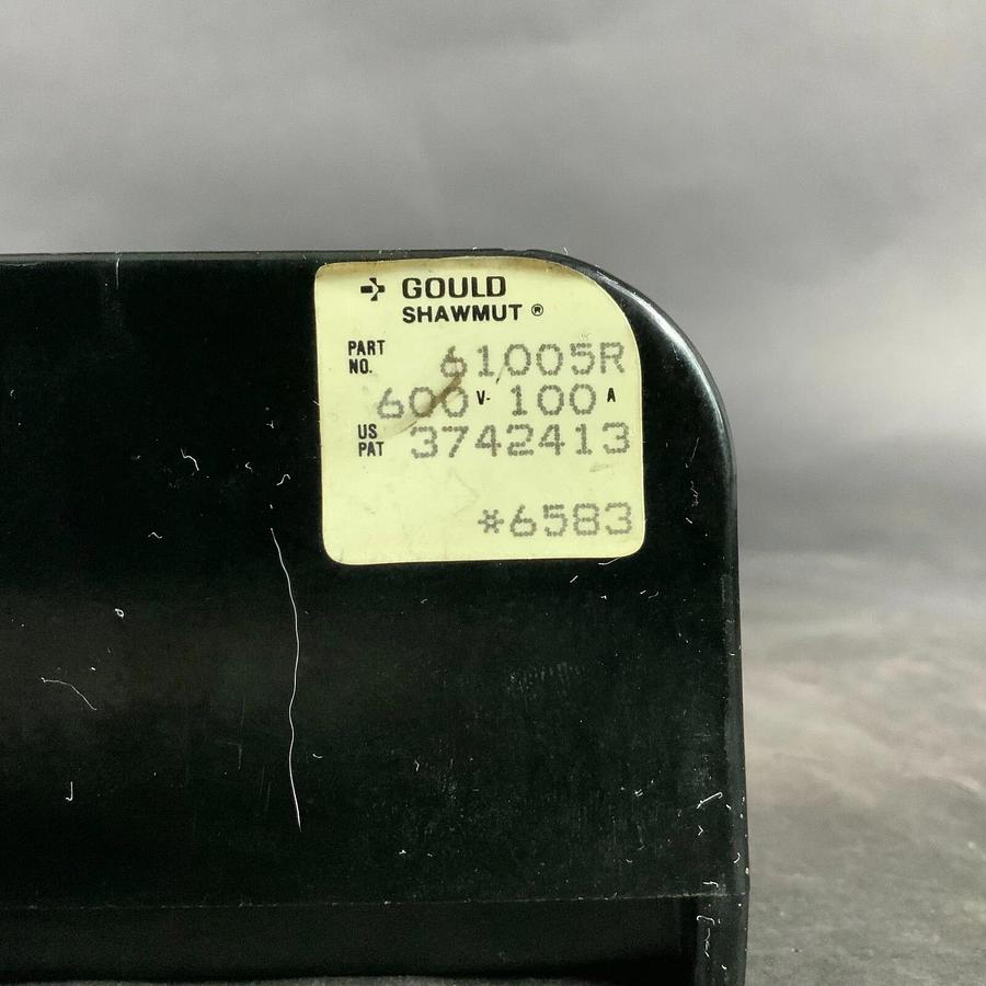 FERRAZ SHAWMUT 61005R FUSE BLOCK ($13 OBO)