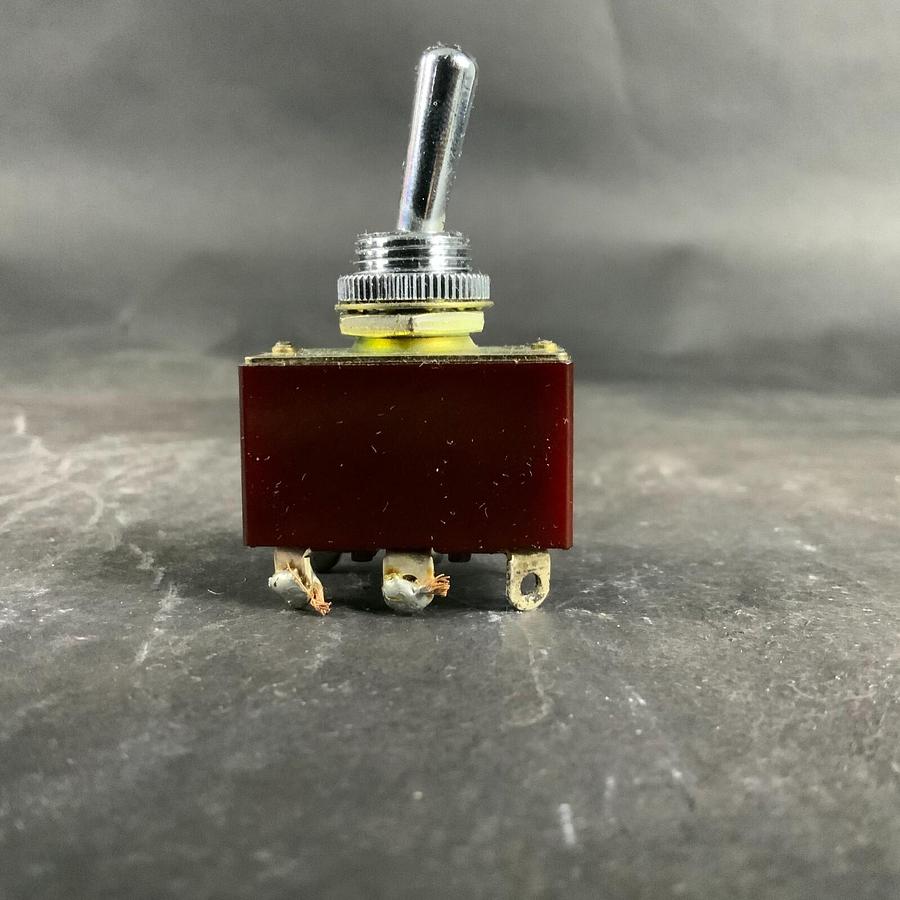 Used NIHON KAIHEKI S-6A TOGGLE SWITCH ($10 OBO)
