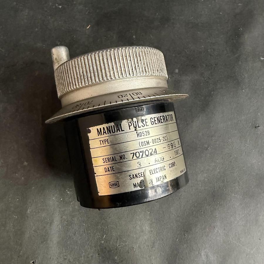 Used SANSEI ELECTRIC 707024-696 B MANUAL PULSE GENERATOR