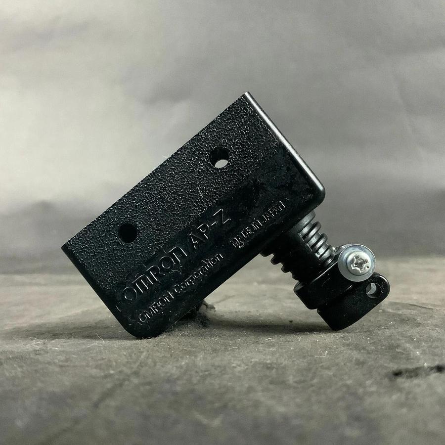 OMRON AP-Z TERMINAL COVER ($5 OBO)