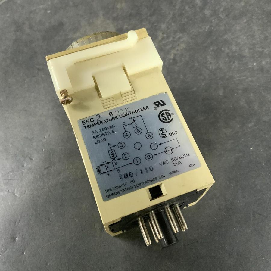 Used OMRON ESC2-R20K TEMPERATURE CONTROLLER ($25 OBO)