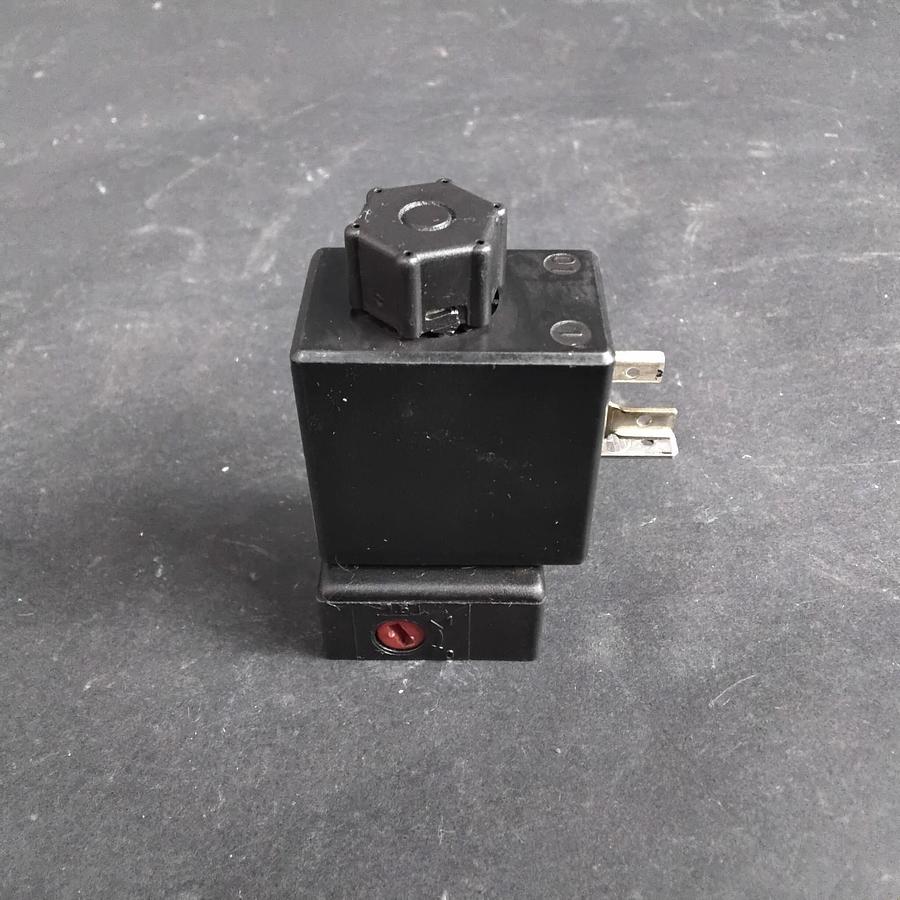 Used HERION 9032700 RELAY ASSEMBLY ($17 OBO)