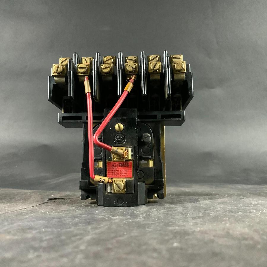 Used ALLEN BRADLEY 700-BR600A1 ($60 OBO)