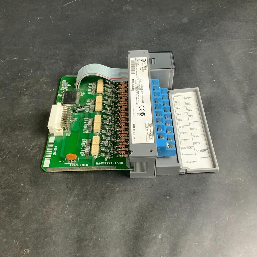 Used ALLEN BRADLEY SLC500 1746-IB16 SER.C INPUT MODULE ($10 OBO)