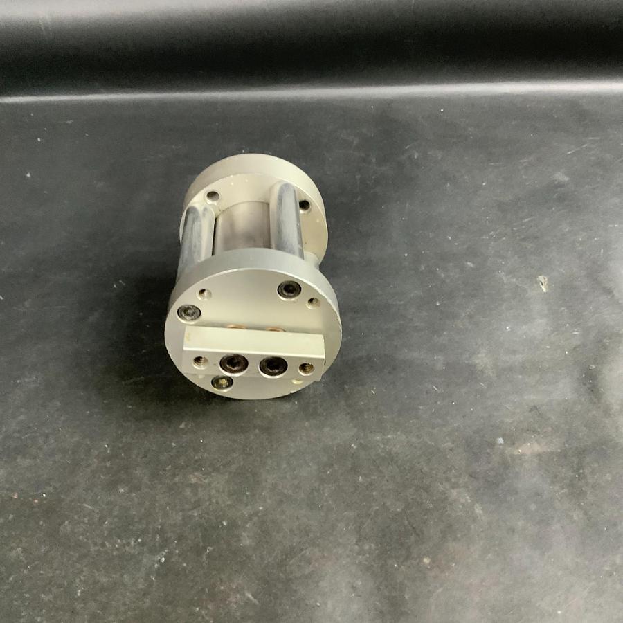 Used PNEUMATIC AIR CYLINDER 200 PSI ($50 OBO)