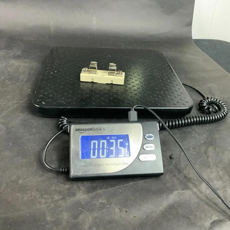 Used EFEN FUSE HOLDER 30A250V ($8 OBO)