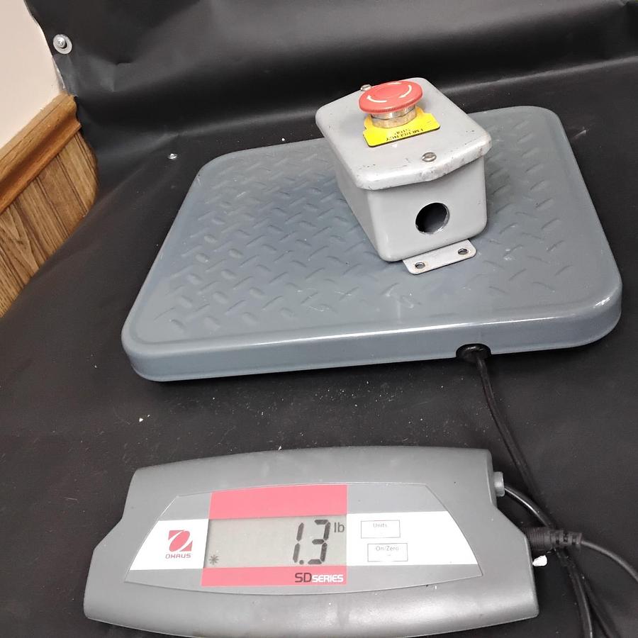 Used HOFFMAN A-403DSC ENCLOSURE W/ ALLEN-BRADLY PUSHBUTTON ($40 OBO)