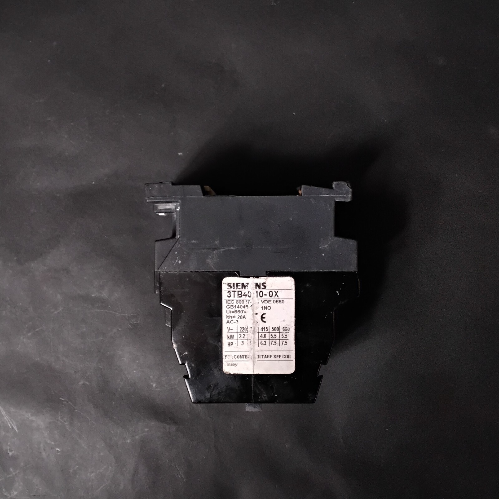Used SIEMENS 3TB40-10-0X CONTACTOR ($23 OBO)