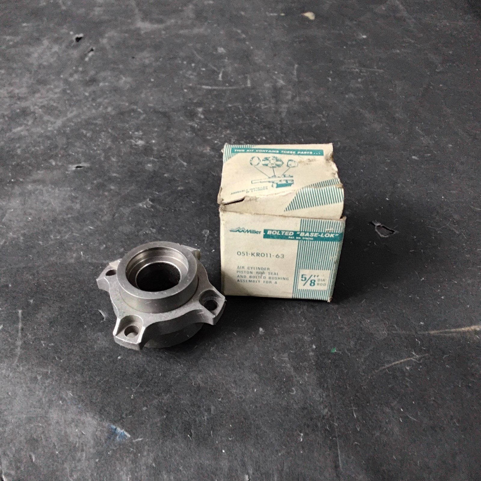 Used MILLER 051-KR011-63 PISTON ROD AIR CYLINDER BOLTED BUSHING ($18 OBO)