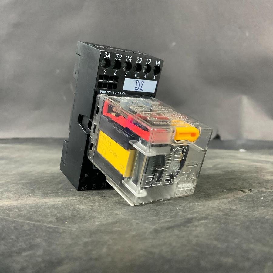 Used ELESTA SKR115A RELAY W/ ZAM000 SOCKET ($20 OBO)