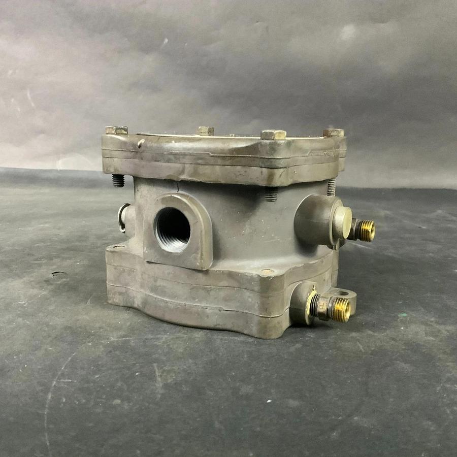 Used DWYER 1950G-5-B-120-NA PRESSURE SWITCH ($130 OBO)