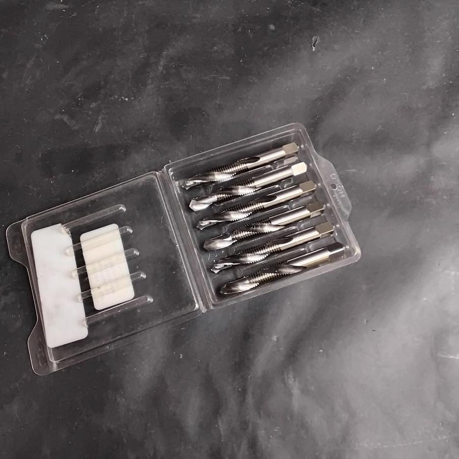 Used UNBRANDED M10X1.5 HS DRILL AND TAP - LOT OF 5 ($40 OBO)