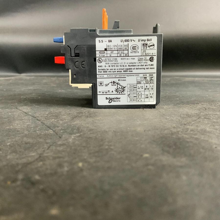 Used SCHNEIDER ELECTRIC TeSYs LRD12 THERMAL OVERLOAD RELAY ($ 20 OBO)