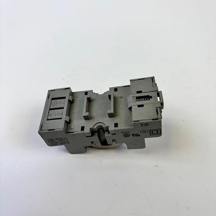 Used SQUARE D 8501-NR45 RELAY SOCKET