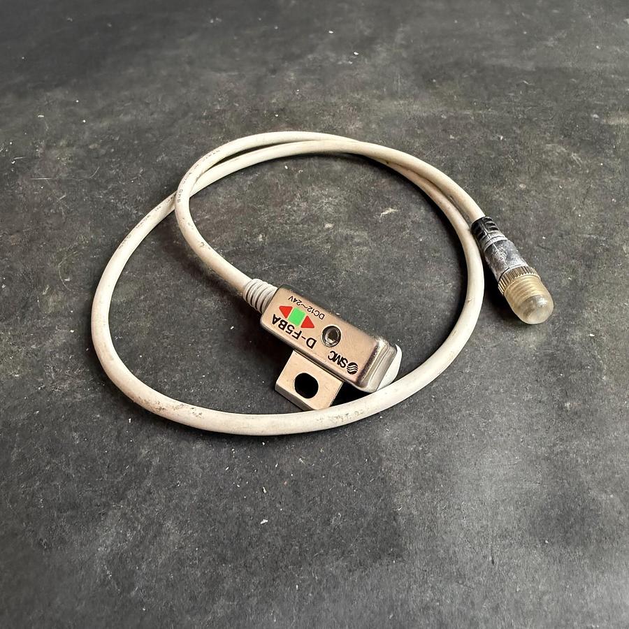 Used SMC D-F5BA AUTO SWITCH ($20 OBO)