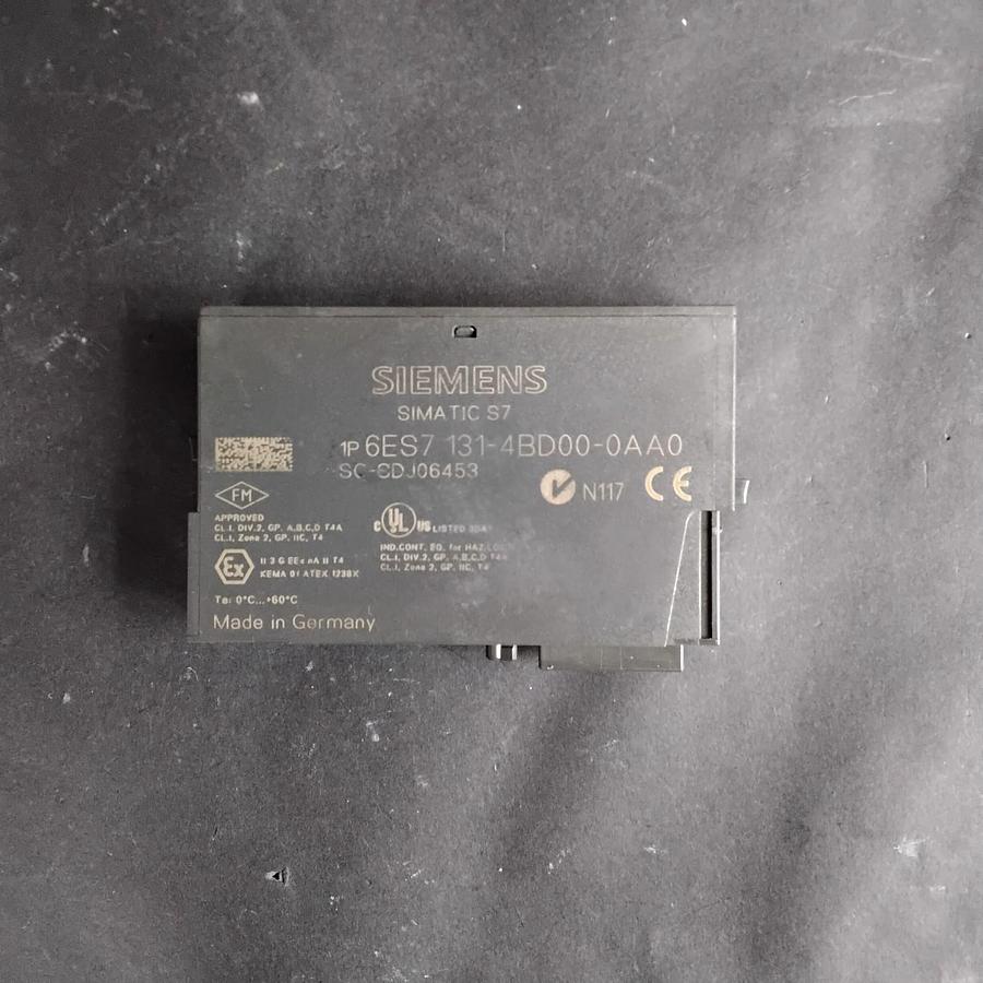 Used SIEMENS 6ES7 131-4BD00-0AA0 INPUT MODULE ($9 OBO)