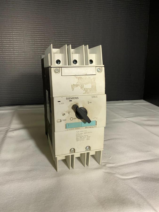 Used SIEMENS 3RV1742-5LD10 ($34.99/EACH OBO)