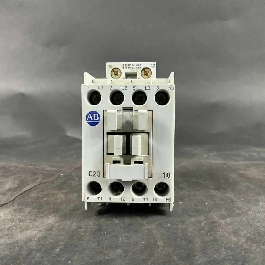 ALLEN BRADLEY 100-C23D10 CONTACTOR ($60 OBO)