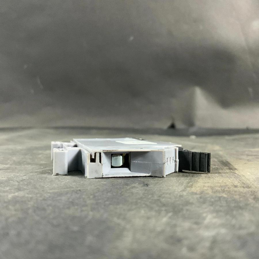 Used MORSETTITALIA S10H EURO S10-5H TERMINAL FUSE HOLDER ($7 OBO)