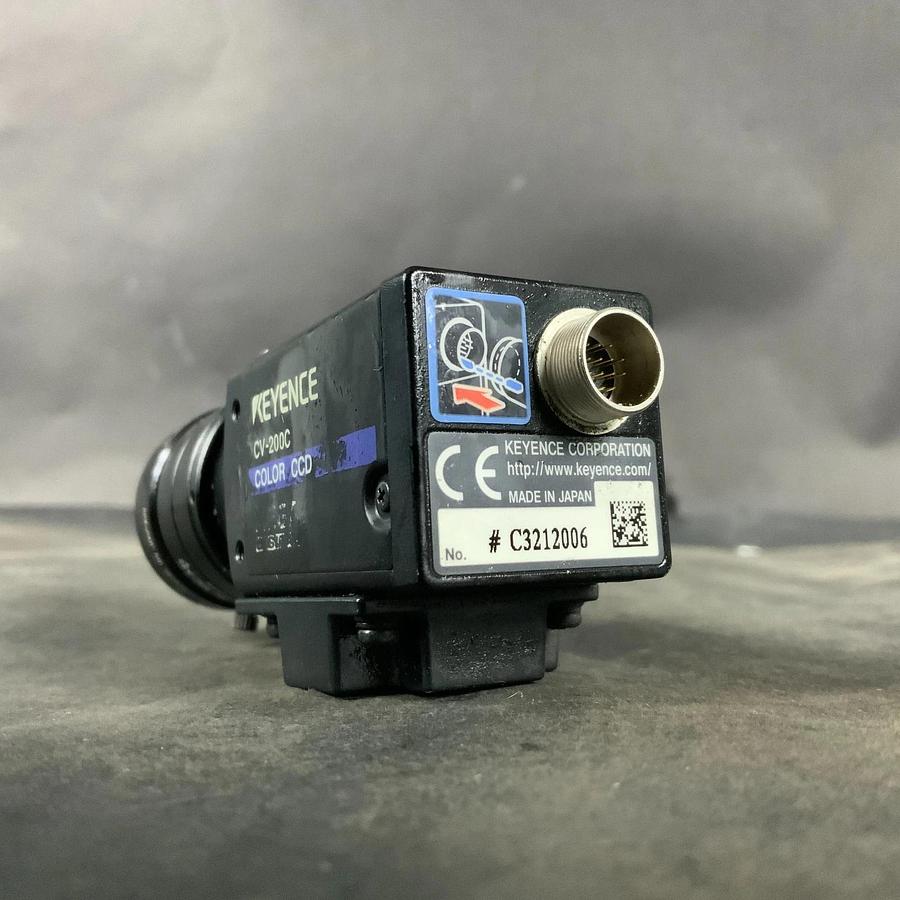 Used KEYENCE CV-200C DIGITAL COLOR SWITCH ($260 OBO)